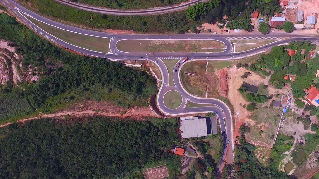 Vídeo corporativo Drone Divulgar empresa em BH Grupo RVL Foto e Vídeo